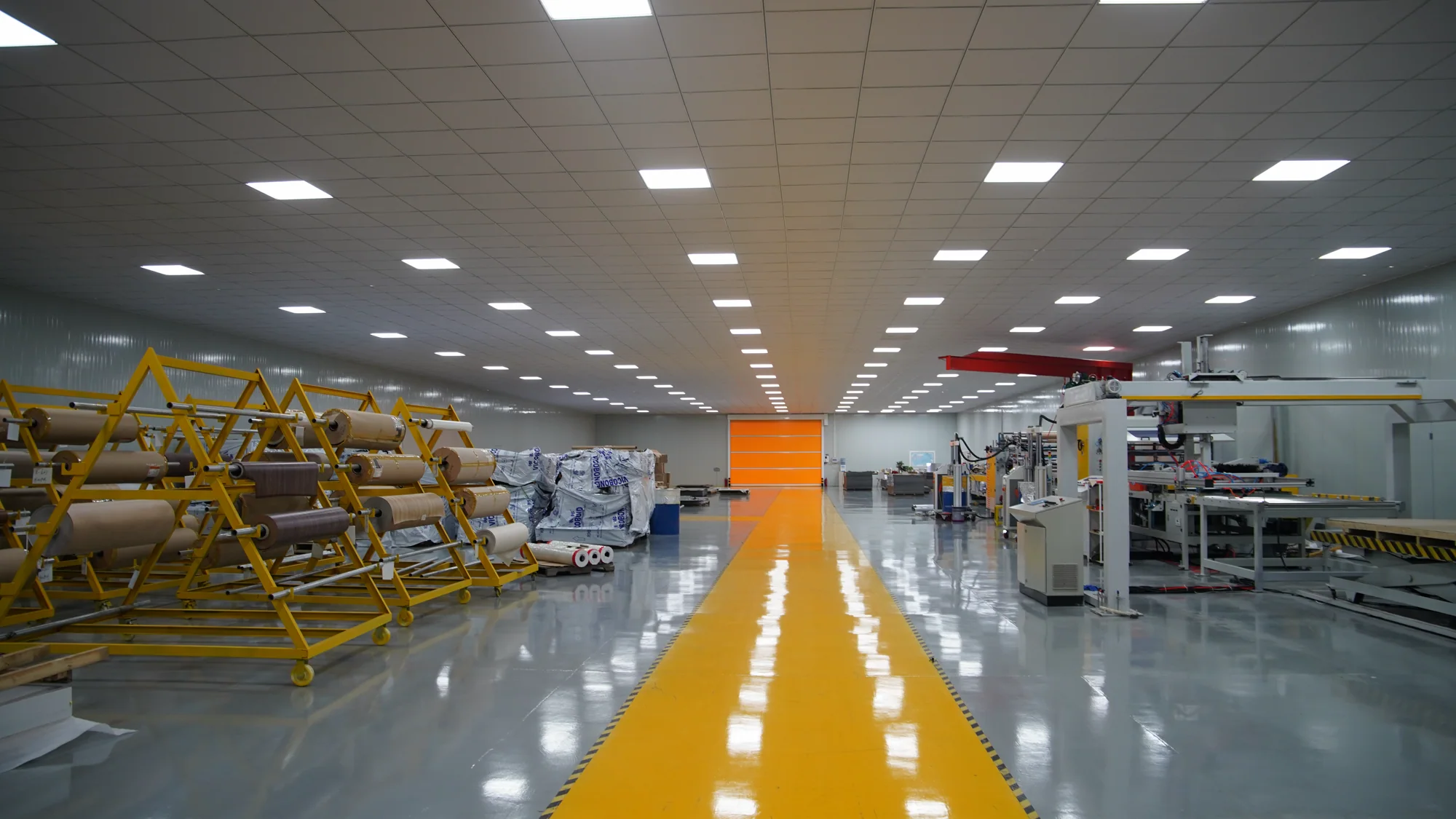 Clean YIDING surface finishing workshop and production line